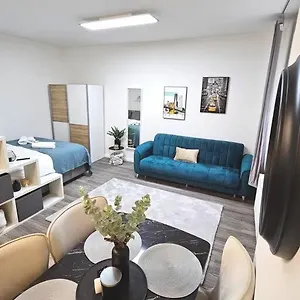  Apartment Affordable In Vienna's Hotpoint